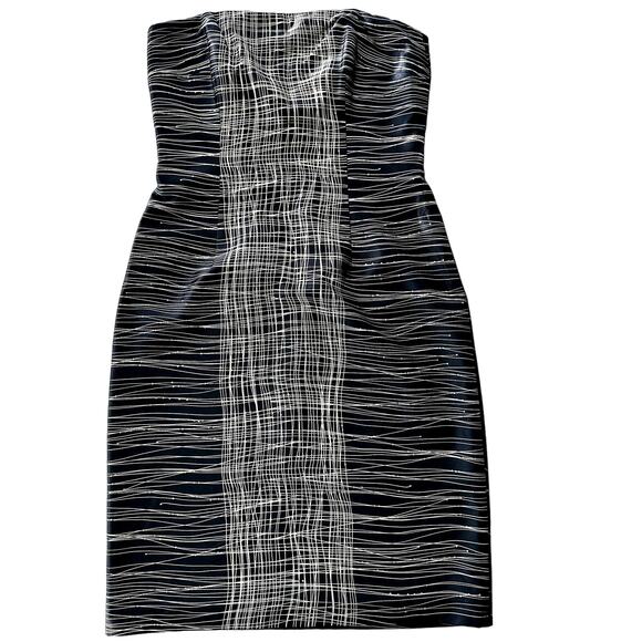 David Meister Silk Strapless Straight Pencil Dress Size 4 Black Gold Hashstick - Picture 1 of 9